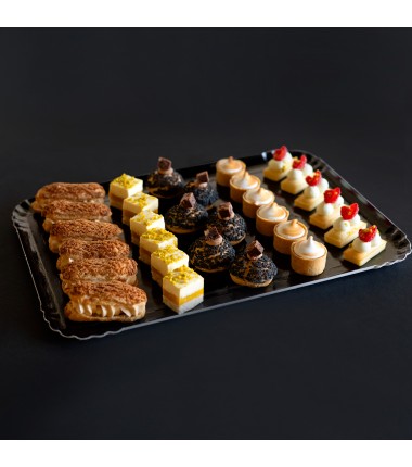Coffret "Le Gourmand" de 30 pièces sucrées